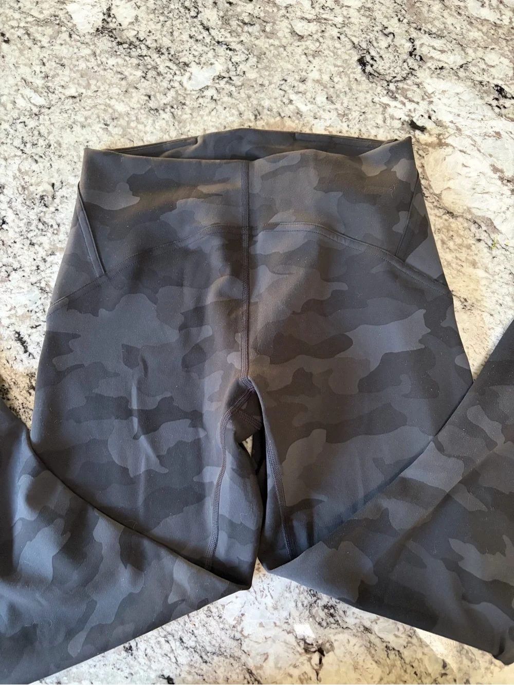 lululemon athletica‎ Instill HR Camo Leggings - Deep Coal